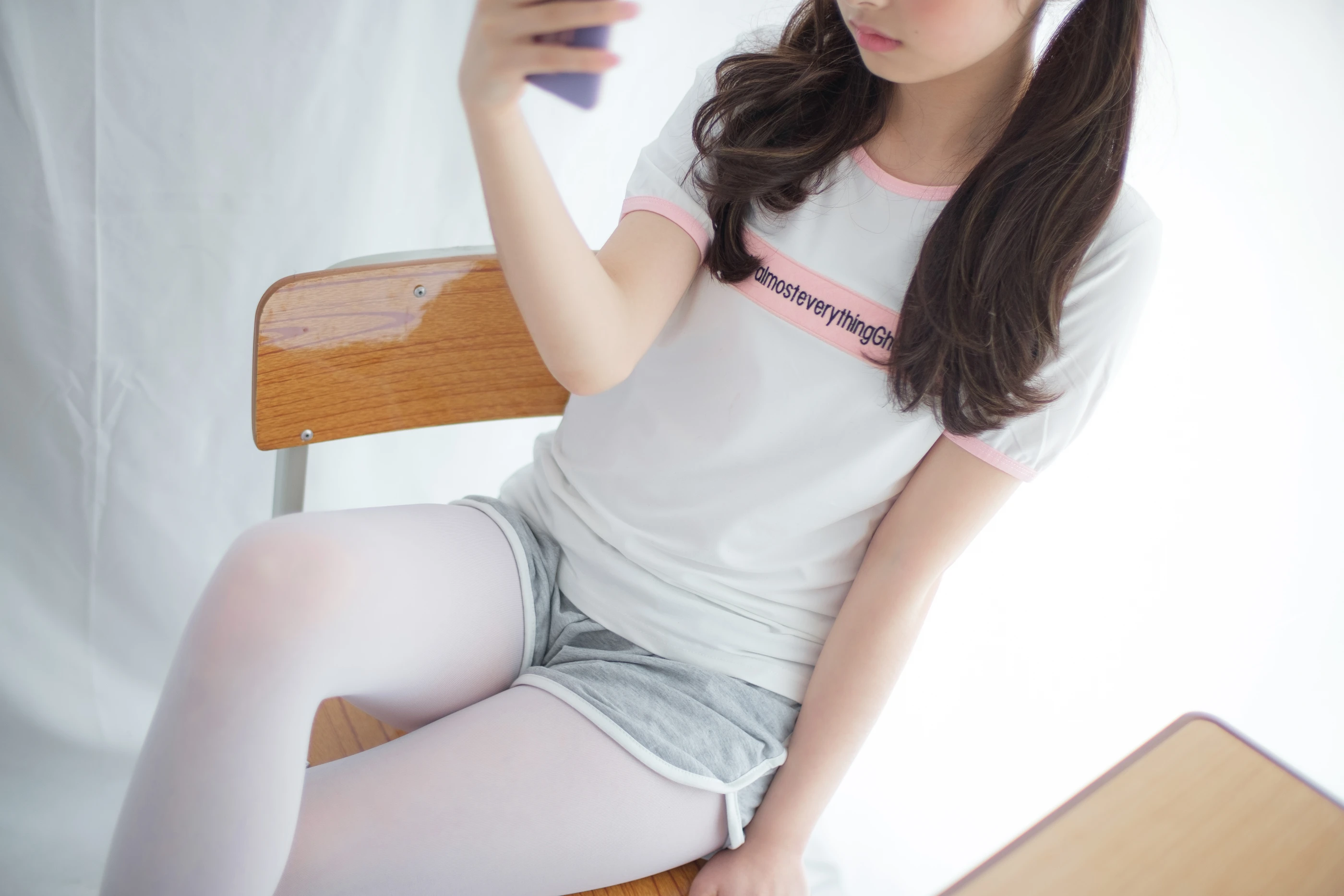 森萝财团 [R15-005] JK白丝诱惑 [85P]插图1